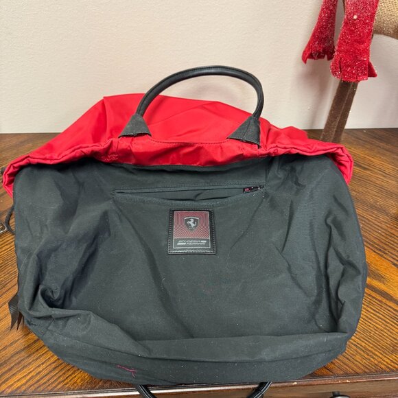 Scuderia Ferrari women convertible livery bag Red NWT - Picture 7 of 11